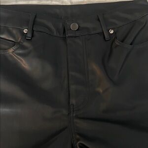 Easel Women's Sleek Black Straight Leg Jeans